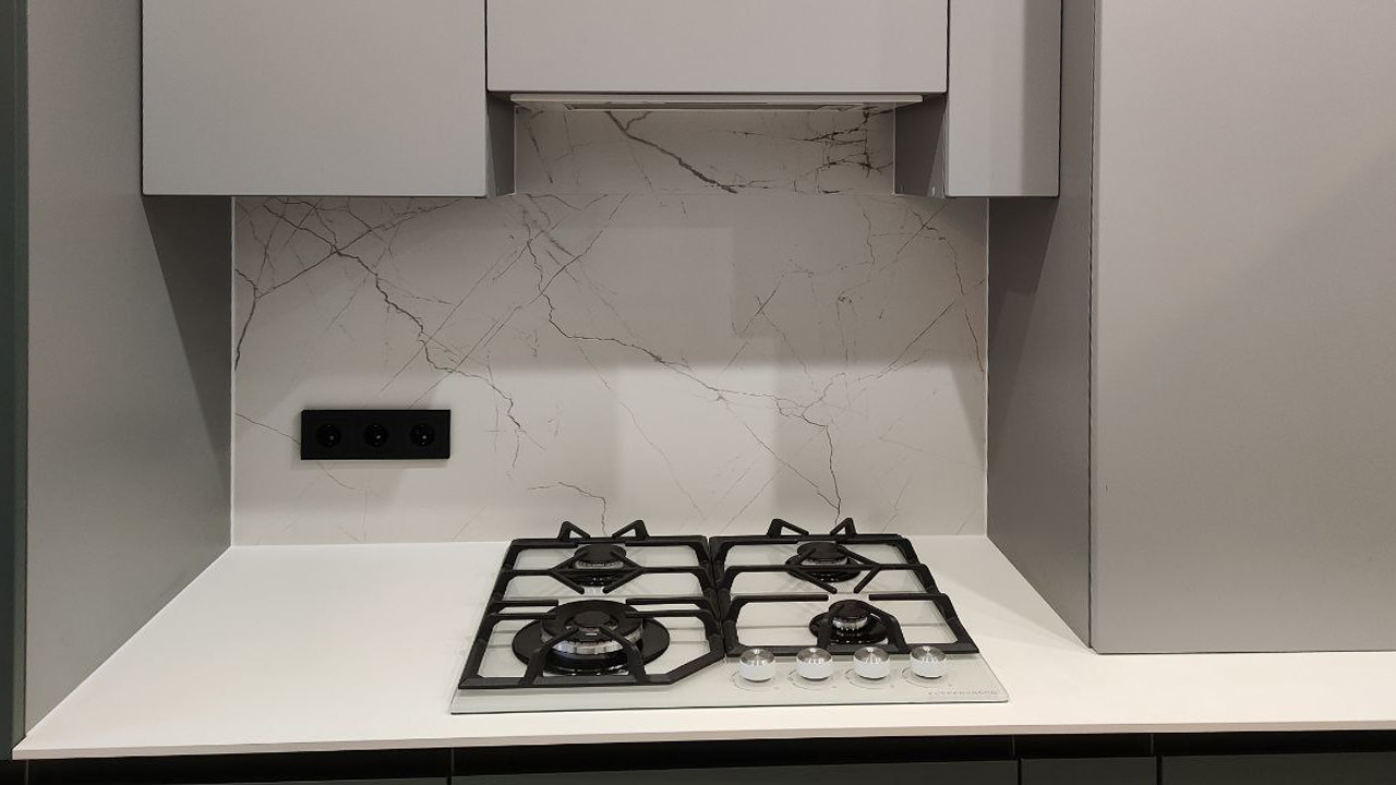 Укладка кухонного фартука #0