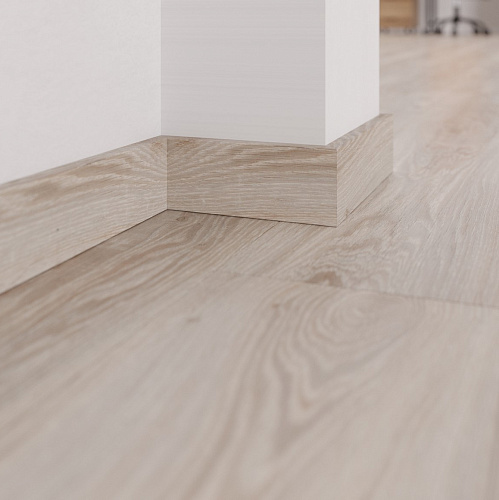 Плинтус для кварцвинила FineFloor Wood FF-1414_плинтус