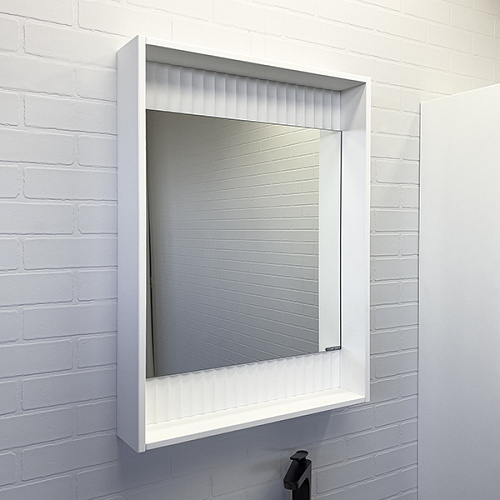 Зеркальный шкаф Comforty 00-00001278 Марсель 60х80 см, с подсветкой, белый матовый купить недорого в интернет-магазине Керамос