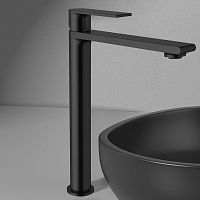 Смеситель Vincea VBF-1V2MB Vogue для раковины, черный