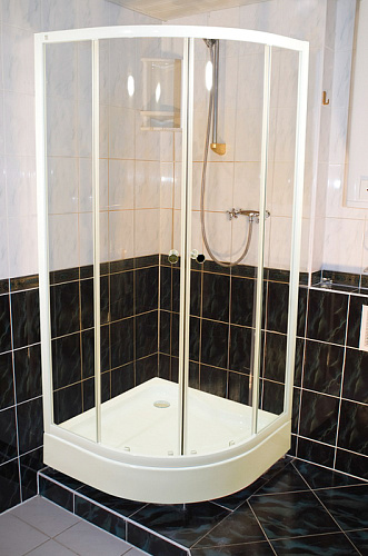 Душевая дверь IDDIS Iddis TF90WL купить недорого в интернет-магазине Керамос Душевая дверь IDDIS Iddis TF90WL купить недорого в интернет-магазине Керамос