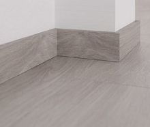 Плинтус для кварцвинила FineFloor Wood  FineFloor FF-1422_плинтус