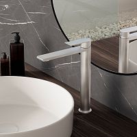 Смеситель для раковины Vincea Vogue SS VBF-2VS2BN