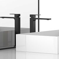 Смеситель Vincea VBF-1C02MB Cube для раковины, черный