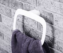 Держатель для полотенца WasserKRAFT Дополнительные аксессуары K-8360WHITE (exp)