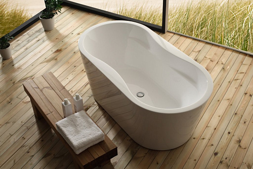BelBagno BB407-1700-80 Отдельностоящая, овальная акриловая ванна в комплекте со сливом-переливом цвета хром Цвет:Белый