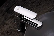 Смеситель для раковины Paini Ovo 86CR211KM