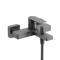 Смеситель для ванны/душа Sancos Studio SC9018GG Смеситель для ванны/душа Sancos Studio SC9018GG