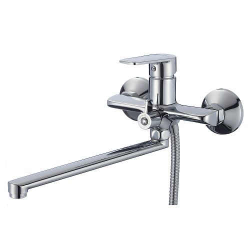 Смеситель Aquanika AQB1736CR Basic для ванны с душем, хром Смеситель Aquanika AQB1736CR Basic для ванны с душем, хром