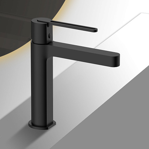 Смеситель Vincea VBF-1R1MB Rondo для раковины, черный Смеситель Vincea VBF-1R1MB Rondo для раковины, черный